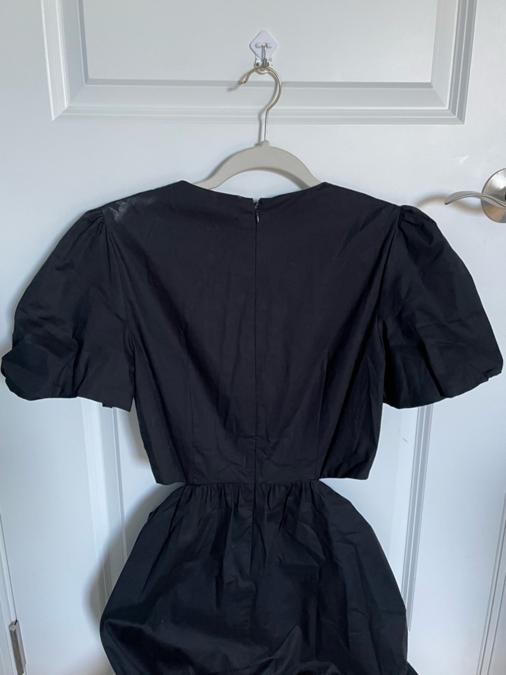 WAYF Women's Black Plaza Cut Out Tiered Maxi Dress Size Small 54424 - Picture 10 of 16
